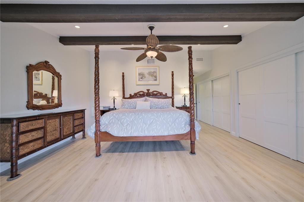 For Sale: $489,000 (3 beds, 2 baths, 2202 Square Feet)