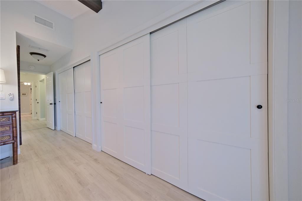 For Sale: $489,000 (3 beds, 2 baths, 2202 Square Feet)