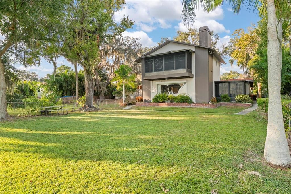 En Venta: $575,000 (4 camas, 4 baños, 3453 Pies cuadrados)