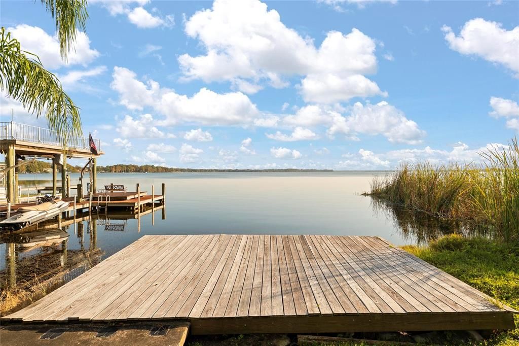 En Venta: $575,000 (4 camas, 4 baños, 3453 Pies cuadrados)