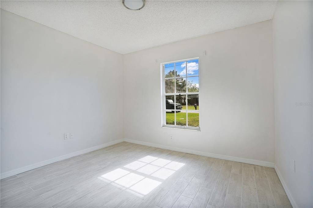 В аренду: $1,695 (3 спален, 2 ванн, 1152 Квадратных фут)