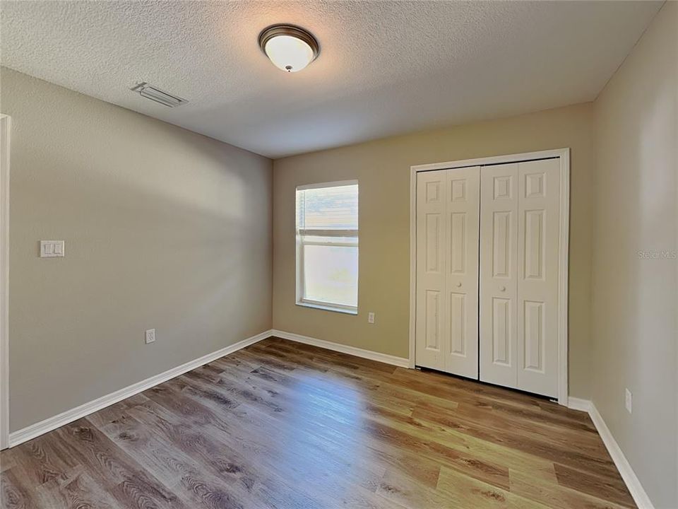For Rent: $1,699 (3 beds, 2 baths, 1695 Square Feet)