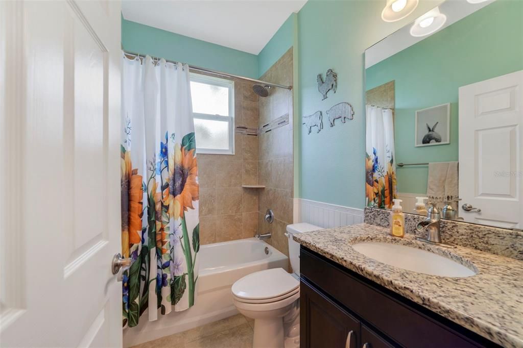 На продажу: $679,000 (4 спален, 3 ванн, 1941 Квадратных фут)