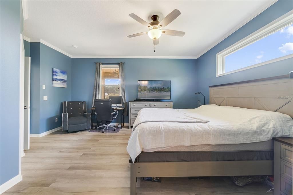 На продажу: $679,000 (4 спален, 3 ванн, 1941 Квадратных фут)