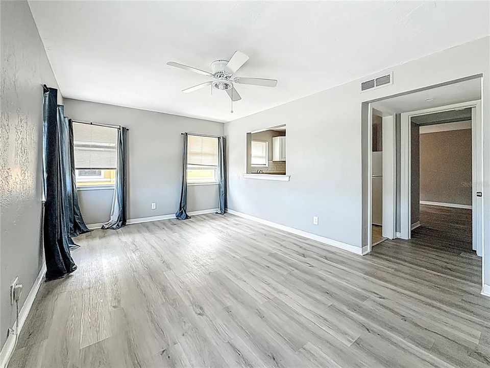 В аренду: $1,875 (1 спален, 1 ванн, 750 Квадратных фут)