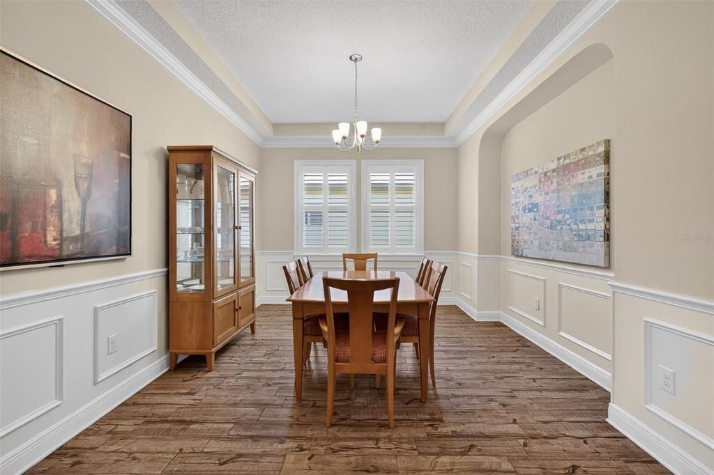 En Venta: $949,900 (4 camas, 4 baños, 3479 Pies cuadrados)