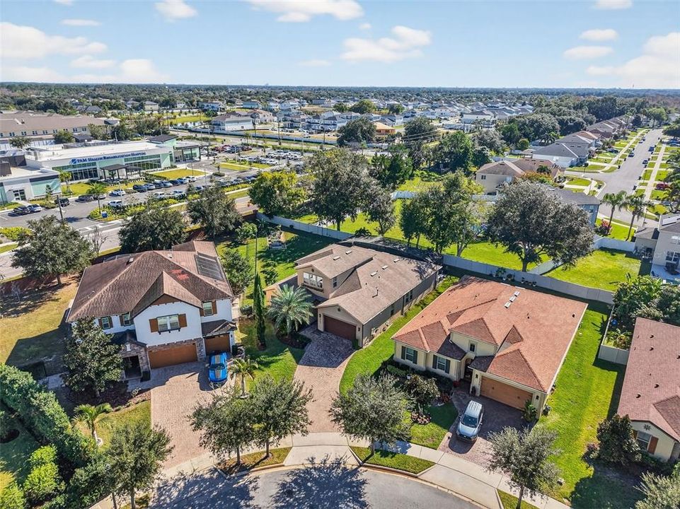 En Venta: $949,900 (4 camas, 4 baños, 3479 Pies cuadrados)