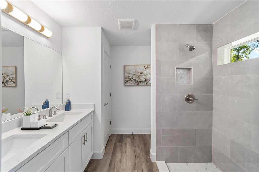 En Venta: $292,900 (3 camas, 2 baños, 1473 Pies cuadrados)