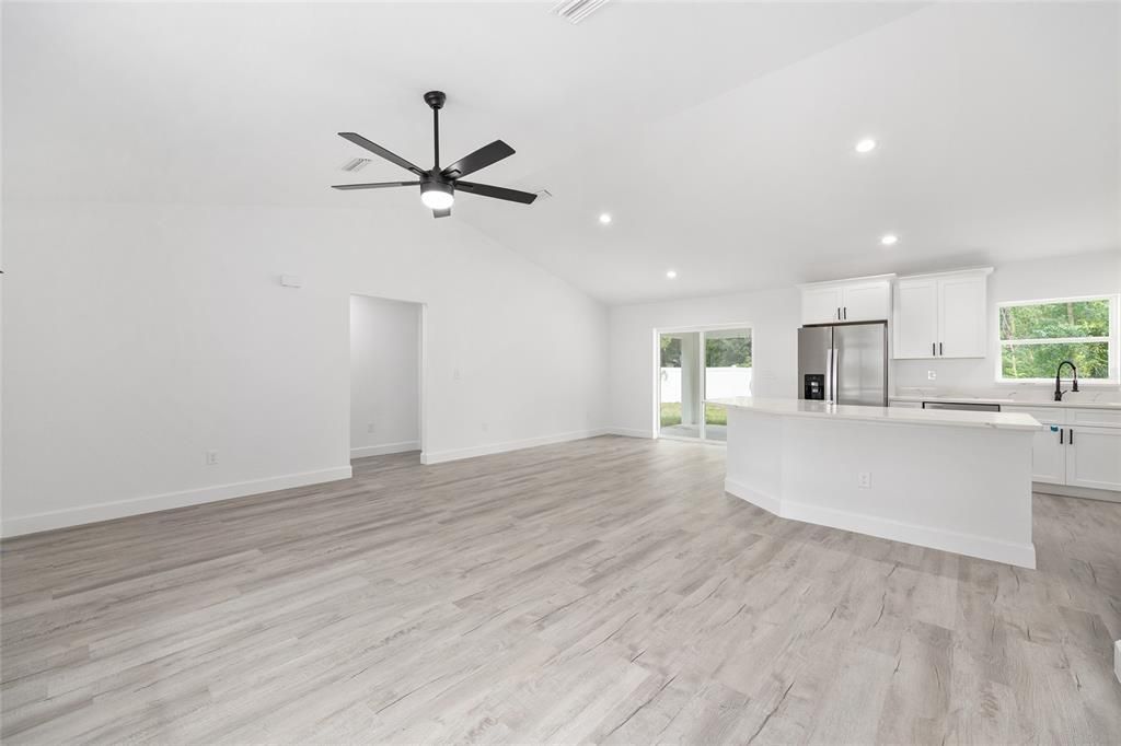 En Venta: $292,900 (3 camas, 2 baños, 1473 Pies cuadrados)