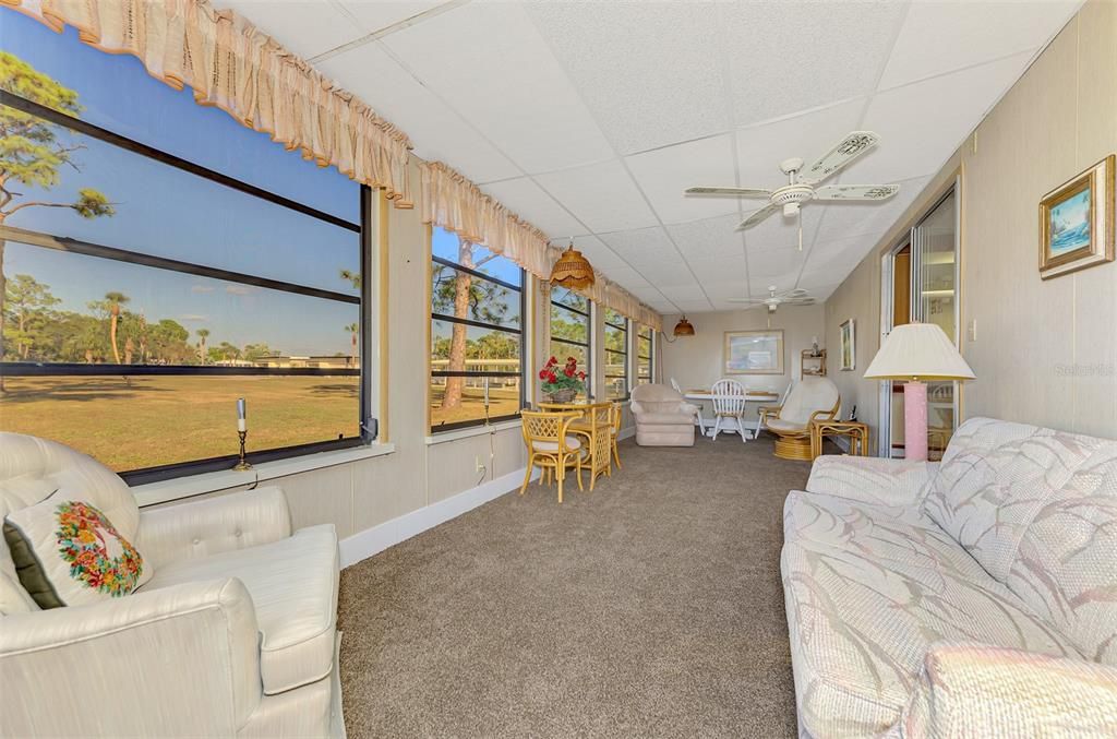 待售: $139,900 (2 贝兹, 2 浴室, 732 平方英尺)