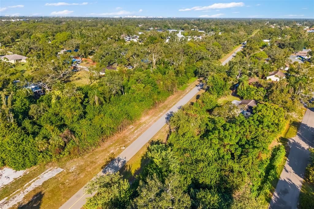 待售: $369,000 (2 贝兹, 1 浴室, 964 平方英尺)