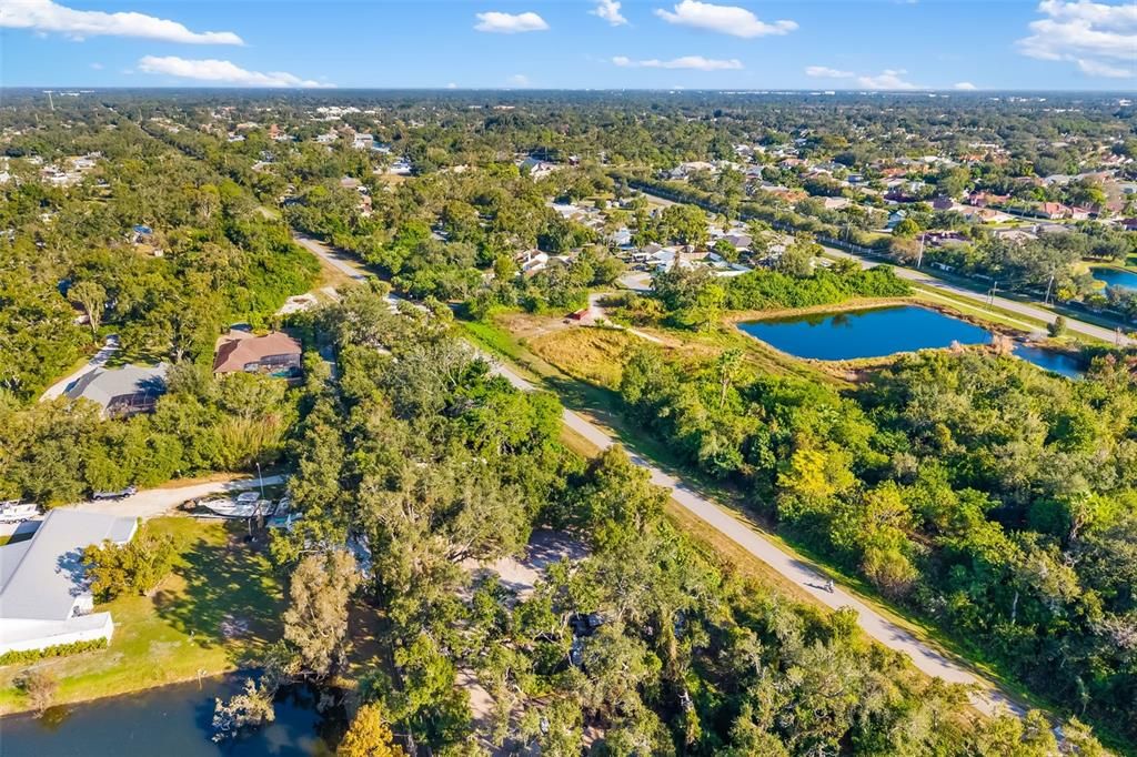 待售: $369,000 (2 贝兹, 1 浴室, 964 平方英尺)