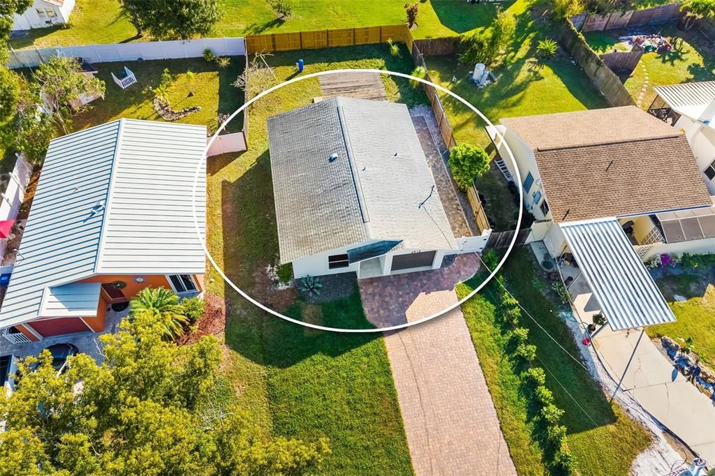 待售: $369,000 (2 贝兹, 1 浴室, 964 平方英尺)