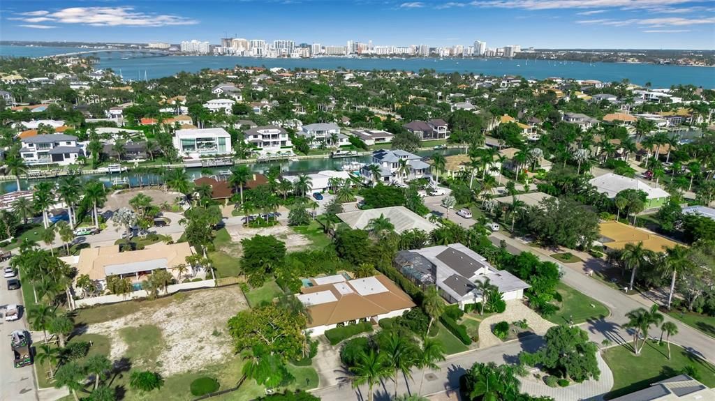 For Sale: $1,850,000 (4 beds, 2 baths, 2365 Square Feet)