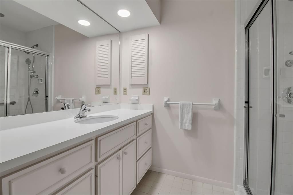 For Sale: $1,850,000 (4 beds, 2 baths, 2365 Square Feet)