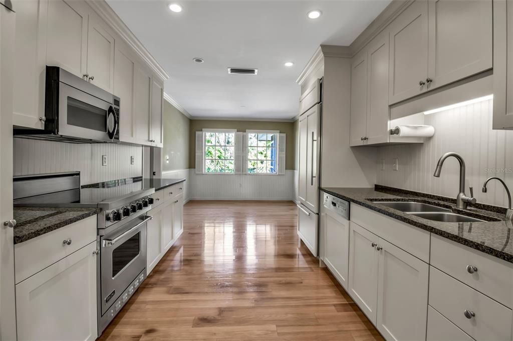 For Sale: $1,850,000 (4 beds, 2 baths, 2365 Square Feet)