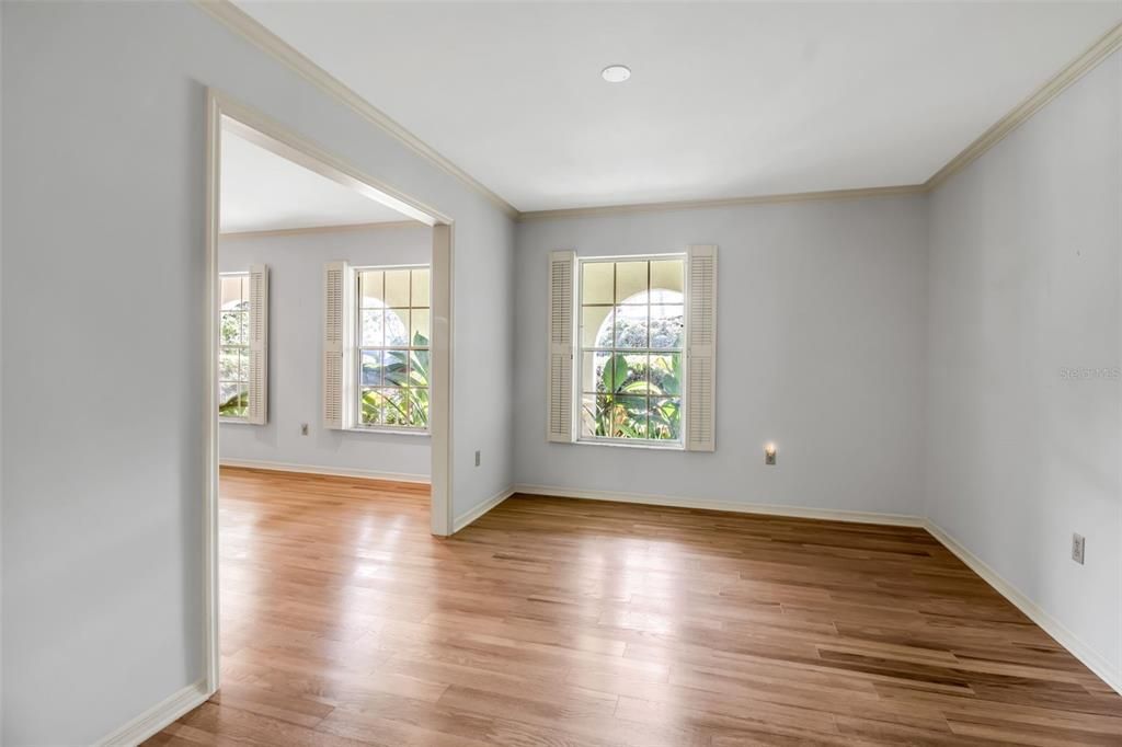 For Sale: $1,850,000 (4 beds, 2 baths, 2365 Square Feet)