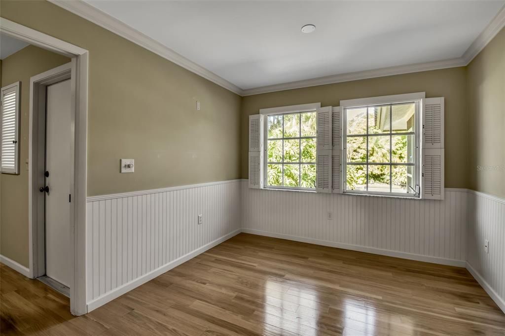 For Sale: $1,850,000 (4 beds, 2 baths, 2365 Square Feet)