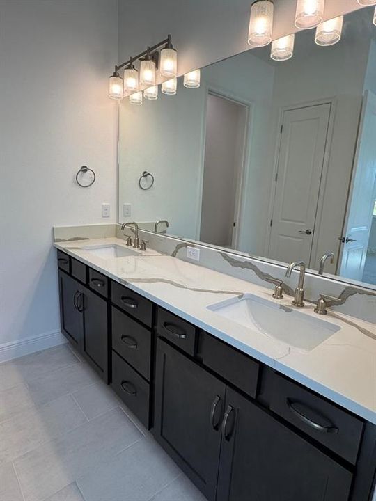 For Sale: $587,000 (4 beds, 3 baths, 2275 Square Feet)