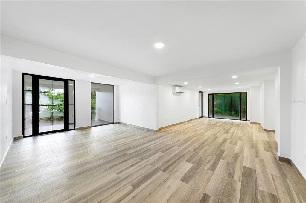 На продажу: $3,500,000 (5 спален, 5 ванн, 6185.24 Квадратных фут)