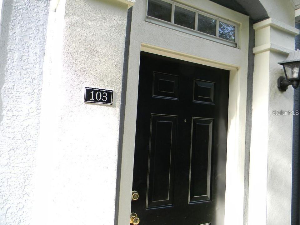 En Renta: $2,300 (3 camas, 2 baños, 1295 Pies cuadrados)