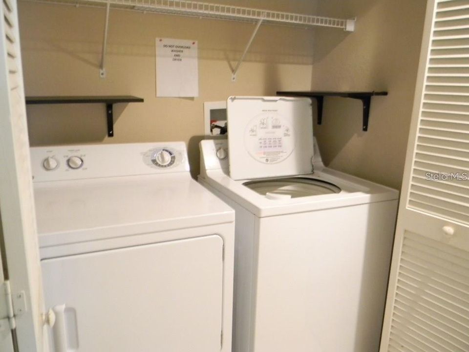 En Renta: $2,300 (3 camas, 2 baños, 1295 Pies cuadrados)