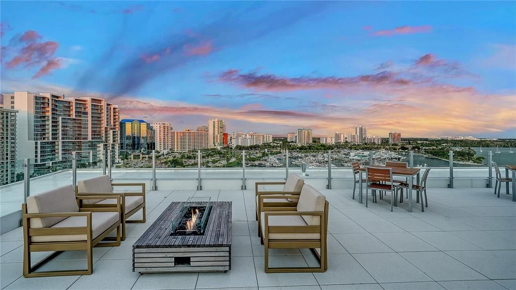 For Sale: $4,250,000 (4 beds, 5 baths, 3527 Square Feet)