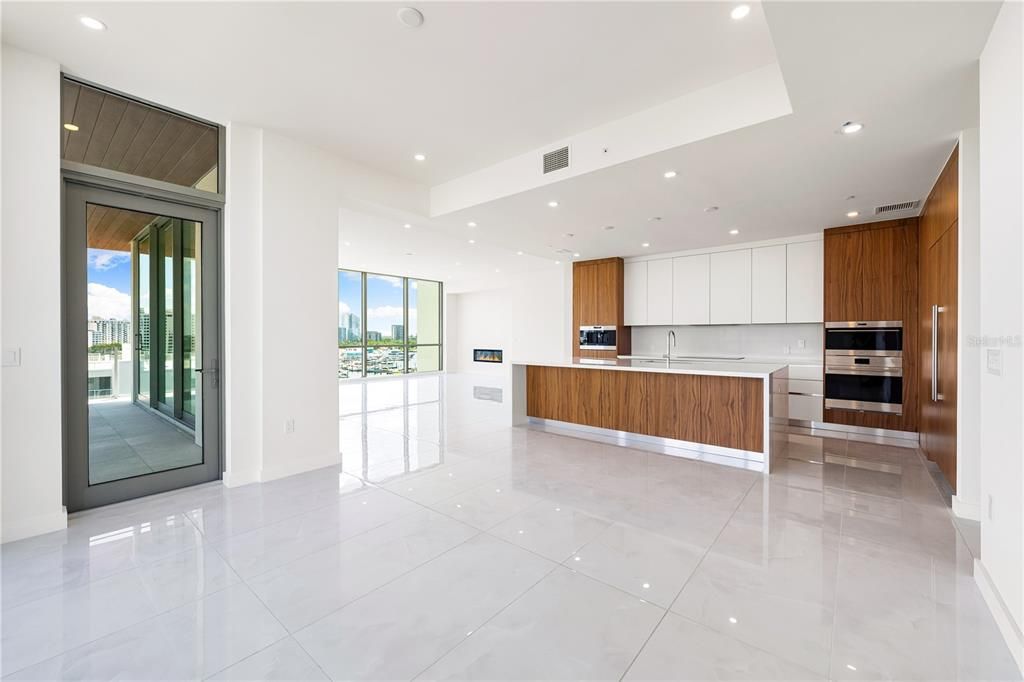 For Sale: $4,450,000 (4 beds, 5 baths, 3527 Square Feet)