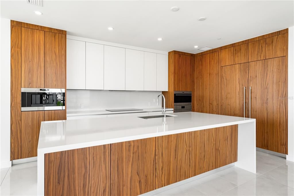 For Sale: $4,450,000 (4 beds, 5 baths, 3527 Square Feet)