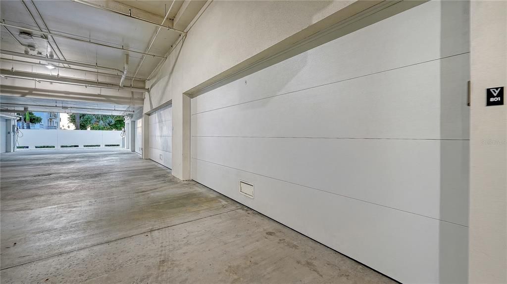 For Sale: $4,450,000 (4 beds, 5 baths, 3527 Square Feet)