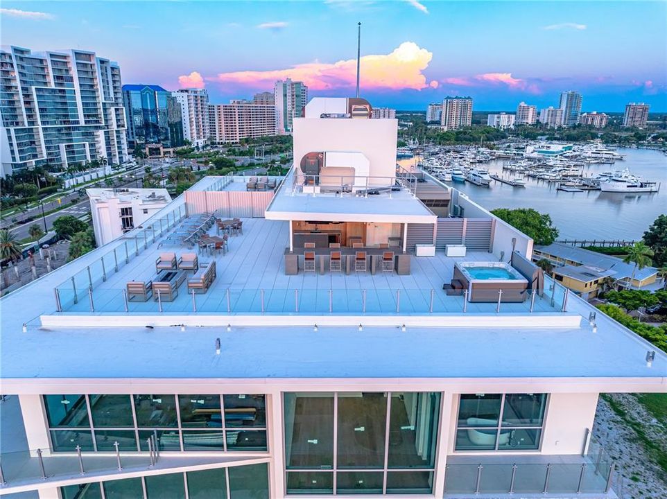 For Sale: $4,450,000 (4 beds, 5 baths, 3527 Square Feet)