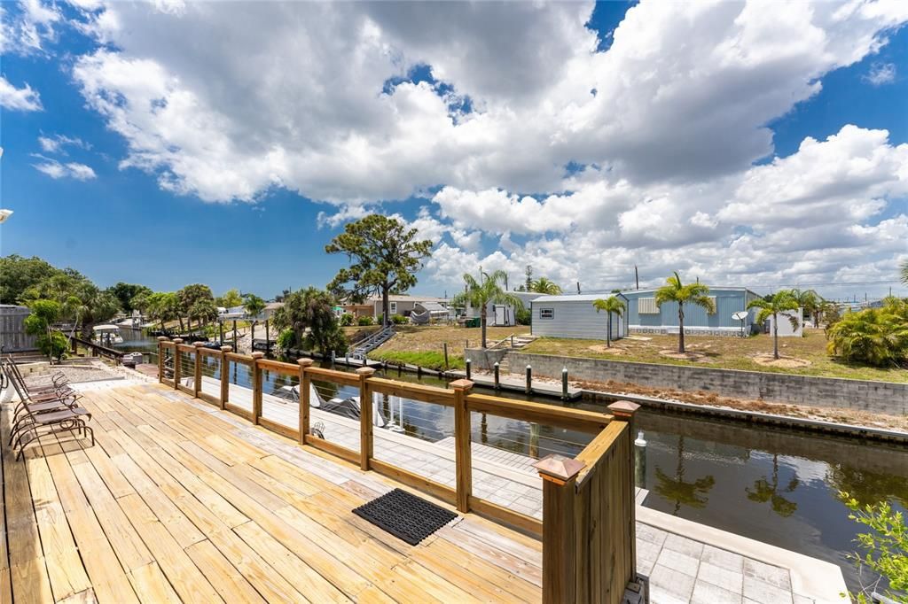 En Venta: $299,000 (2 camas, 2 baños, 1008 Pies cuadrados)