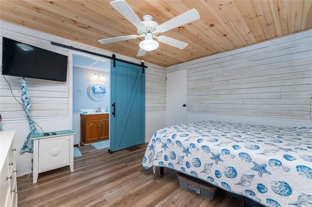 En Venta: $299,000 (2 camas, 2 baños, 1008 Pies cuadrados)