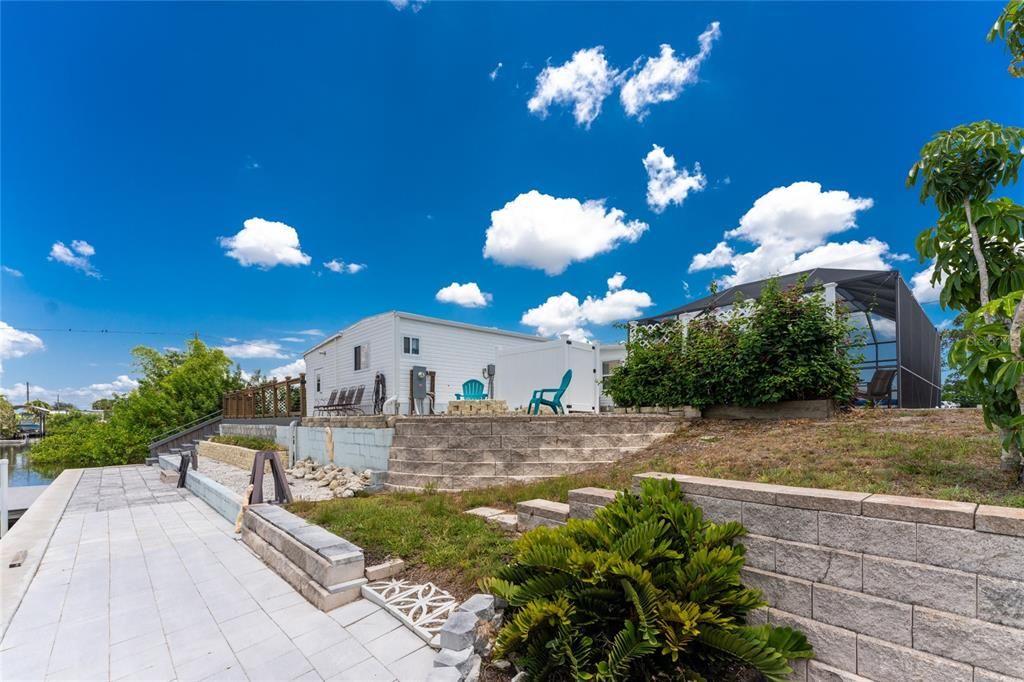 En Venta: $299,000 (2 camas, 2 baños, 1008 Pies cuadrados)