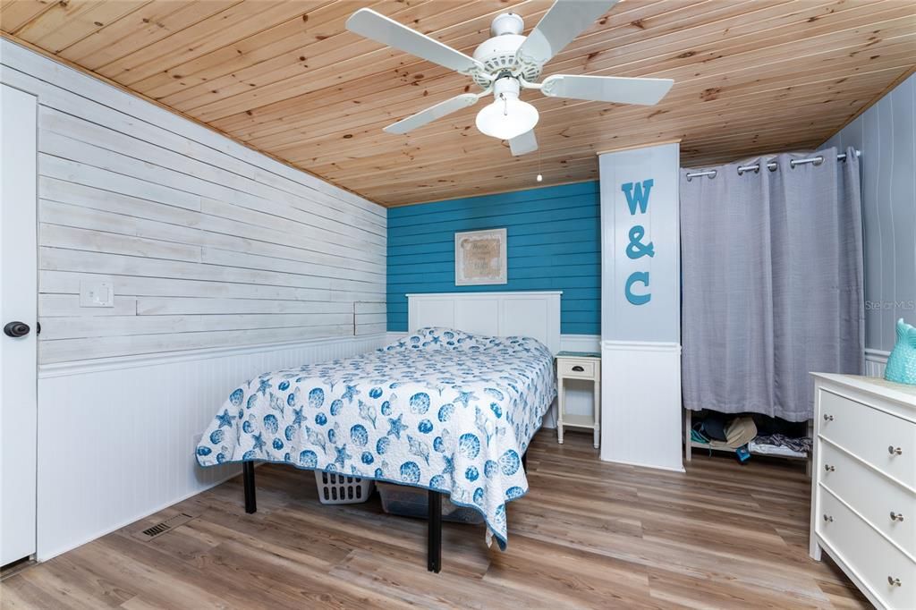 En Venta: $299,000 (2 camas, 2 baños, 1008 Pies cuadrados)