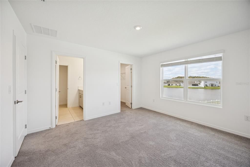 For Sale: $469,900 (5 beds, 3 baths, 2328 Square Feet)