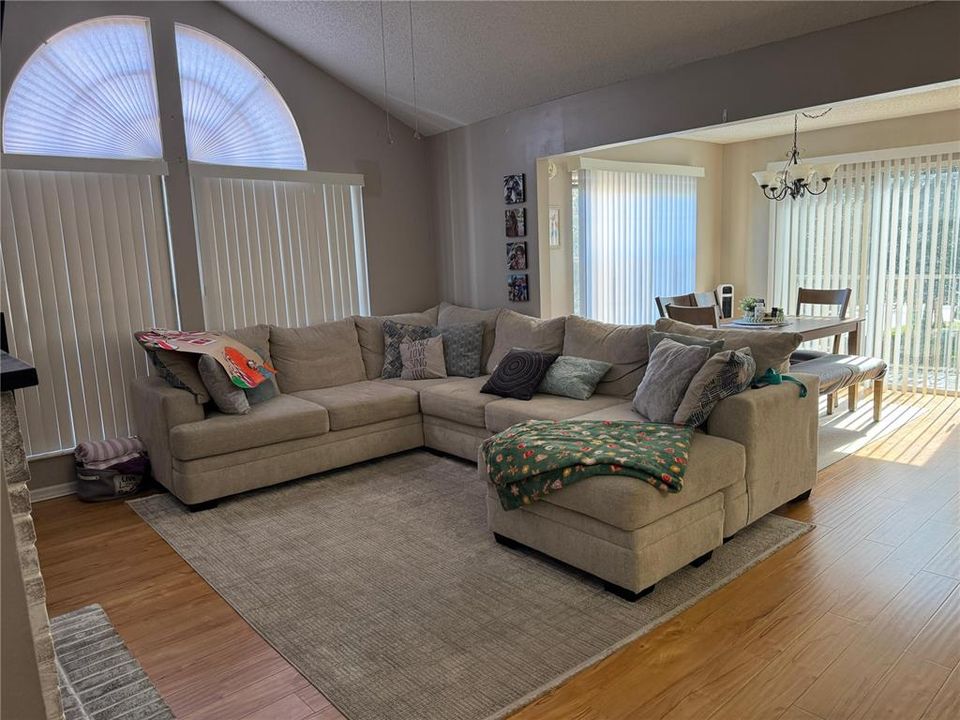 En Renta: $2,100 (3 camas, 2 baños, 1166 Pies cuadrados)