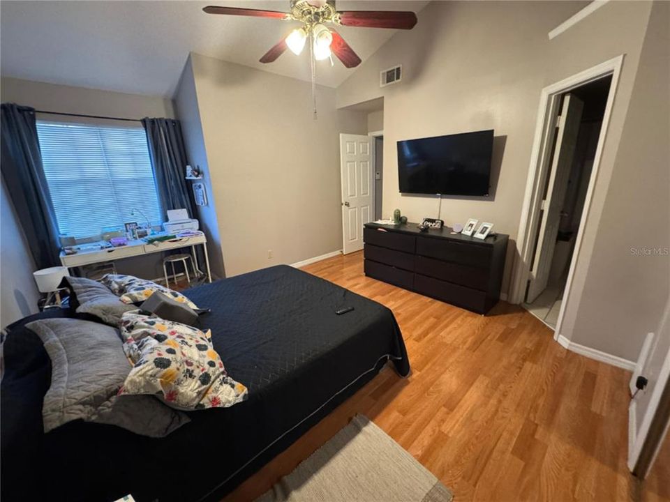 En Renta: $2,100 (3 camas, 2 baños, 1166 Pies cuadrados)