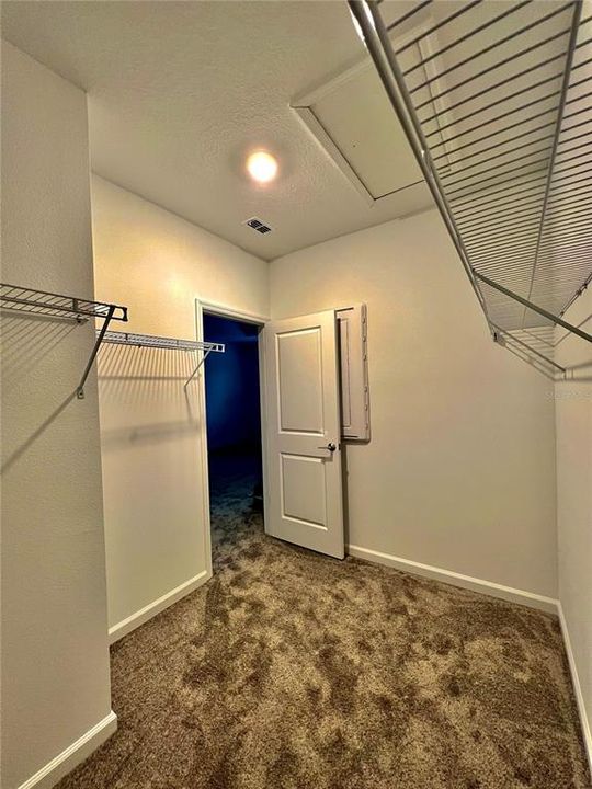 出租: $2,200 (3 贝兹, 2 浴室, 1797 平方英尺)