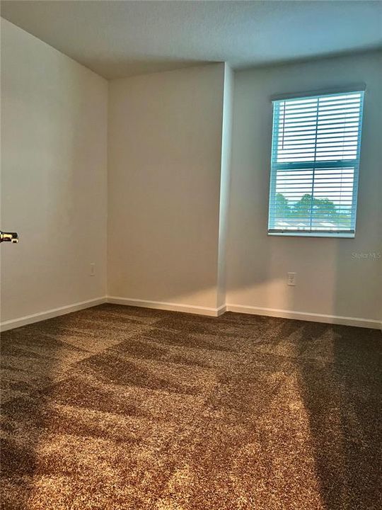 出租: $2,200 (3 贝兹, 2 浴室, 1797 平方英尺)