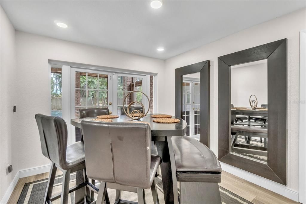 For Sale: $485,000 (4 beds, 2 baths, 1966 Square Feet)