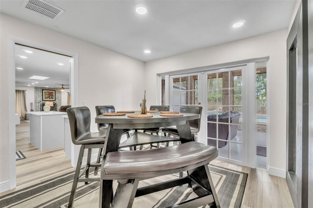 For Sale: $485,000 (4 beds, 2 baths, 1966 Square Feet)