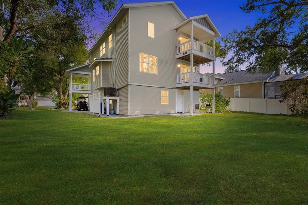 На продажу: $799,000 (3 спален, 2 ванн, 1778 Квадратных фут)