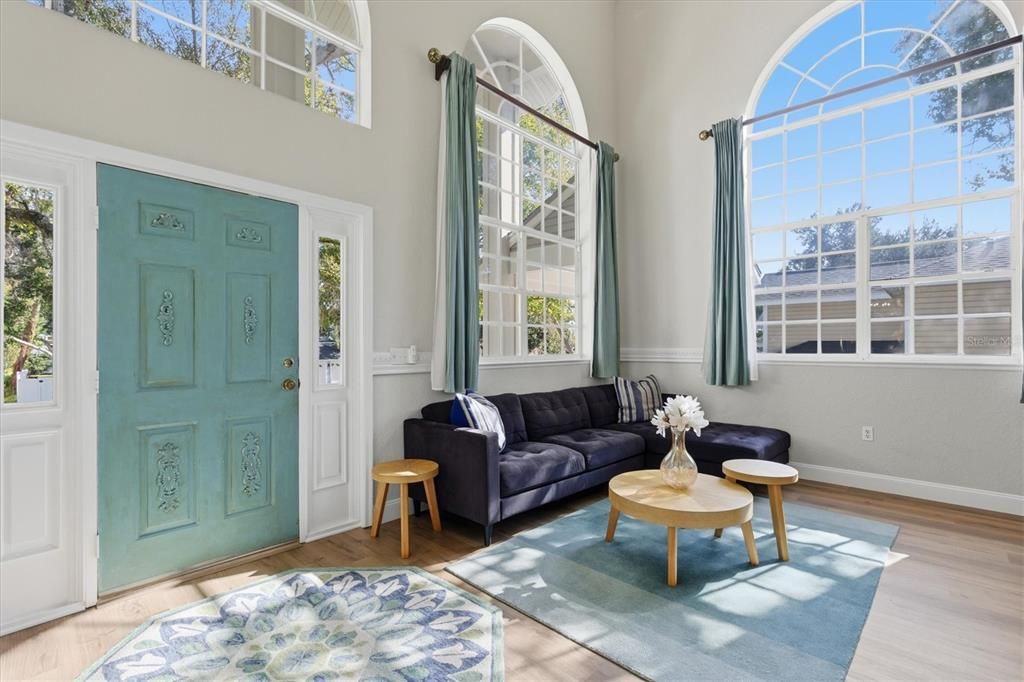 На продажу: $799,000 (3 спален, 2 ванн, 1778 Квадратных фут)