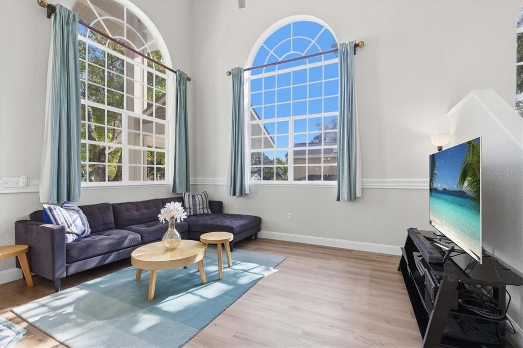 На продажу: $799,000 (3 спален, 2 ванн, 1778 Квадратных фут)