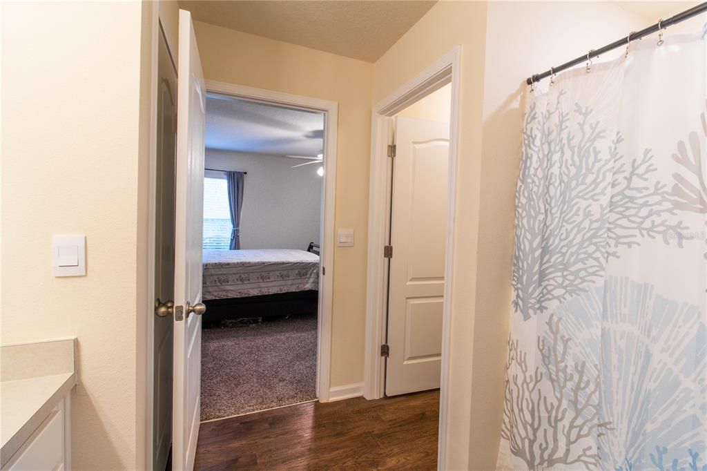 For Rent: $2,500 (4 beds, 2 baths, 1783 Square Feet)