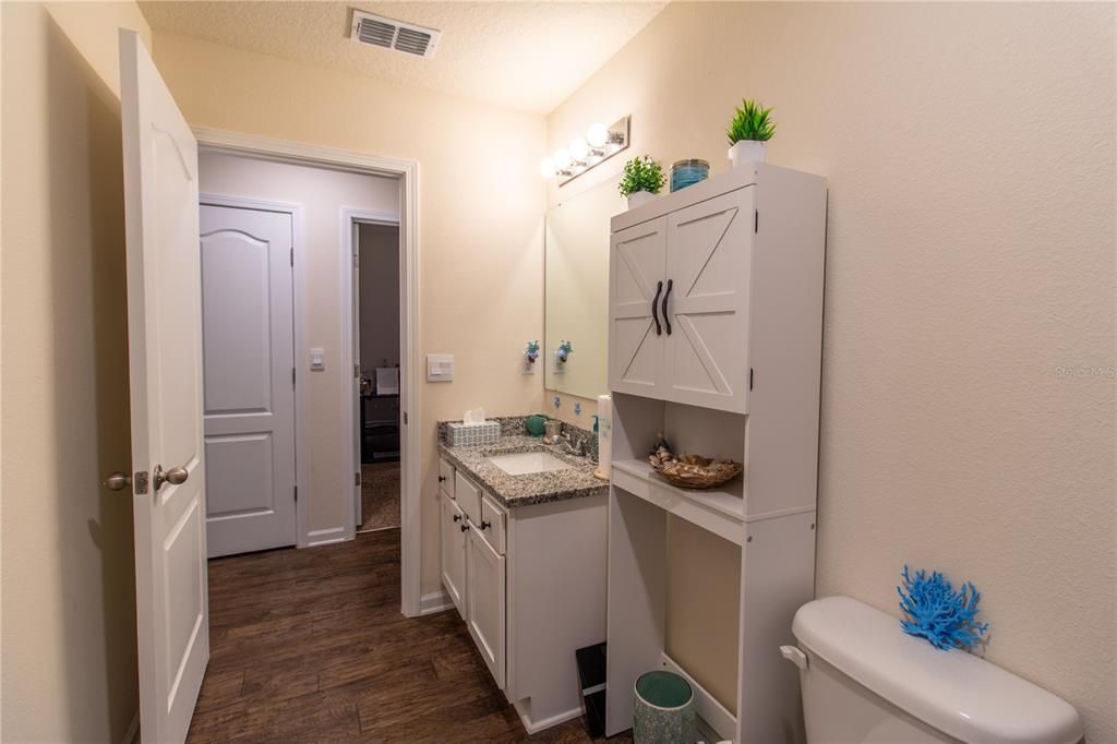 For Rent: $2,500 (4 beds, 2 baths, 1783 Square Feet)