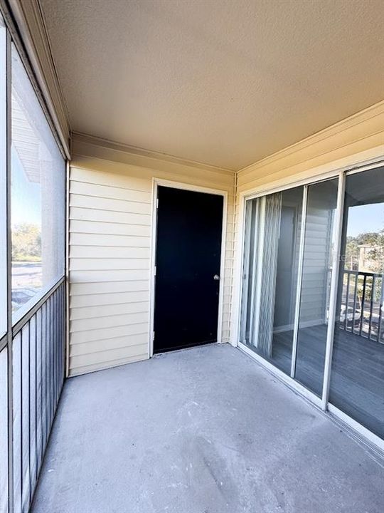 For Rent: $1,750 (2 beds, 2 baths, 975 Square Feet)