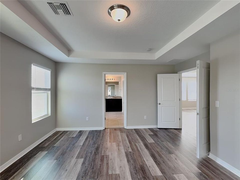 В аренду: $2,719 (4 спален, 3 ванн, 3213 Квадратных фут)