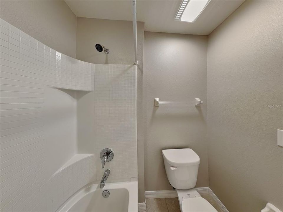 В аренду: $2,719 (4 спален, 3 ванн, 3213 Квадратных фут)